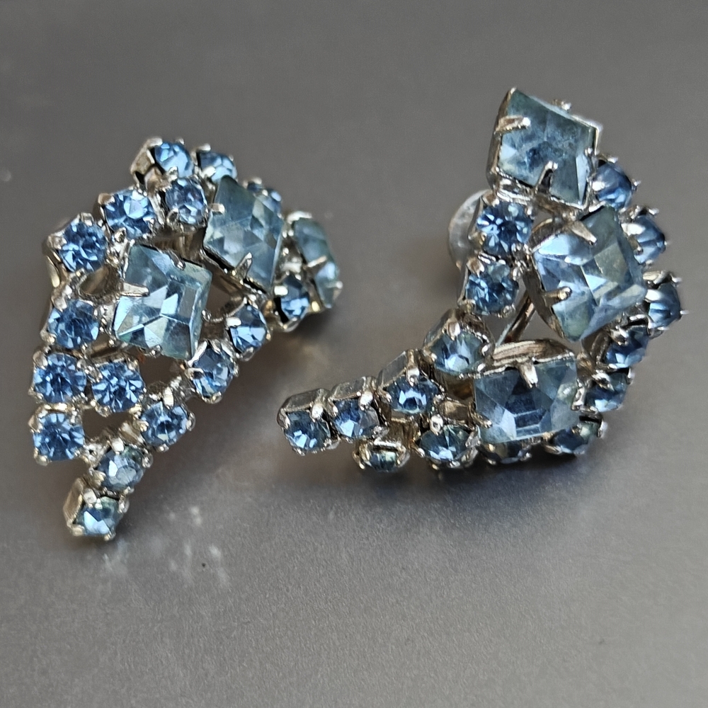 Elegant Signed Continental Blue Topaz Crystal Earrings Sherman Vibe